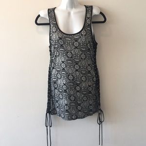 Midnight Hour B & W Sugar Skull top Hot Topic